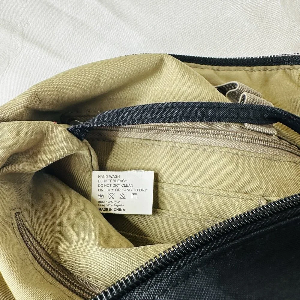 Baggallini Big Zip Crossbody Purse Lots of Pockets Nylon Wide Strap Lined 11” - Picture 8 of 14